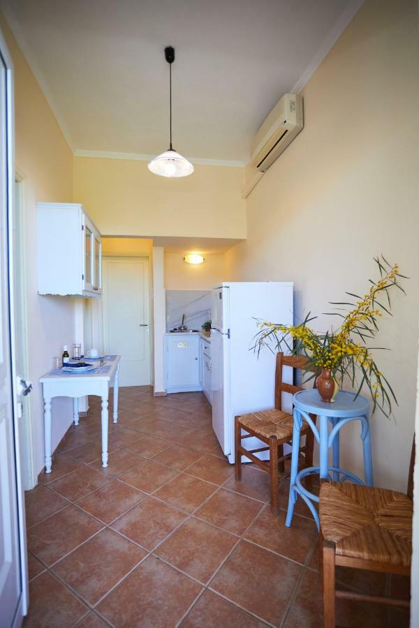 Zorbas Apartments Volissos Exterior foto